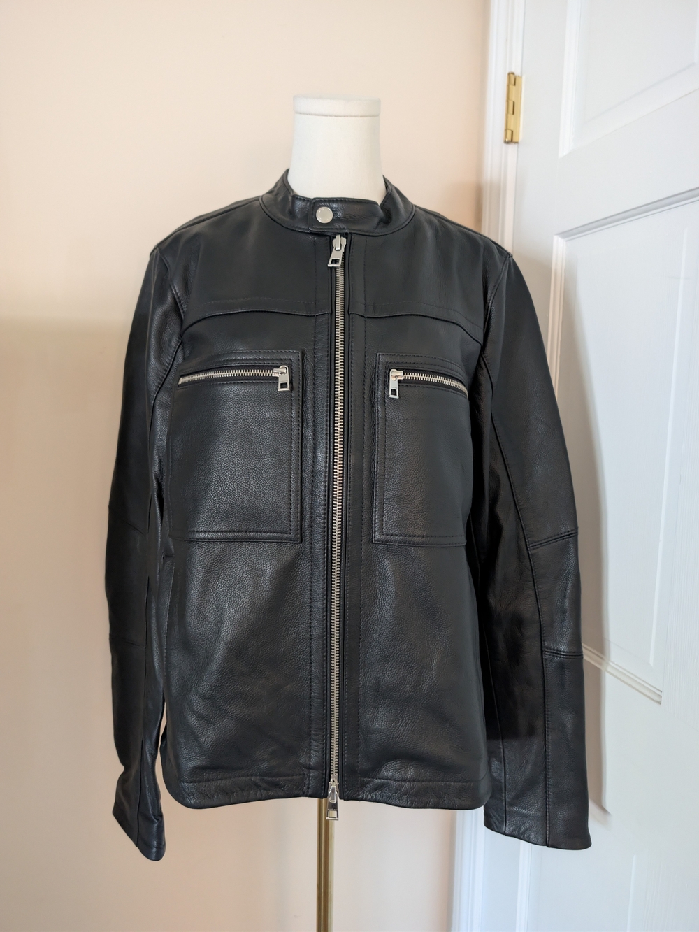 NWT Michael Kors Black Leather Moto Jacket Zip Front Cafe Racer Stand Collar M
